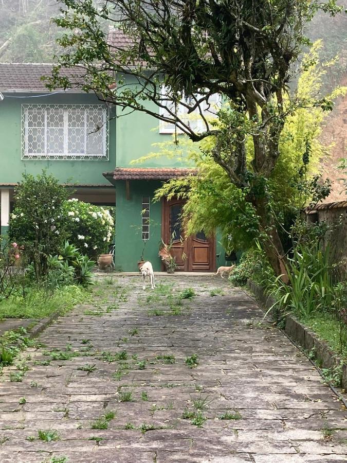 Casa Verde Em Petropolis Hotell Exteriör bild