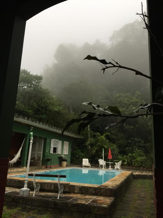 Casa Verde Em Petropolis Hotell Exteriör bild